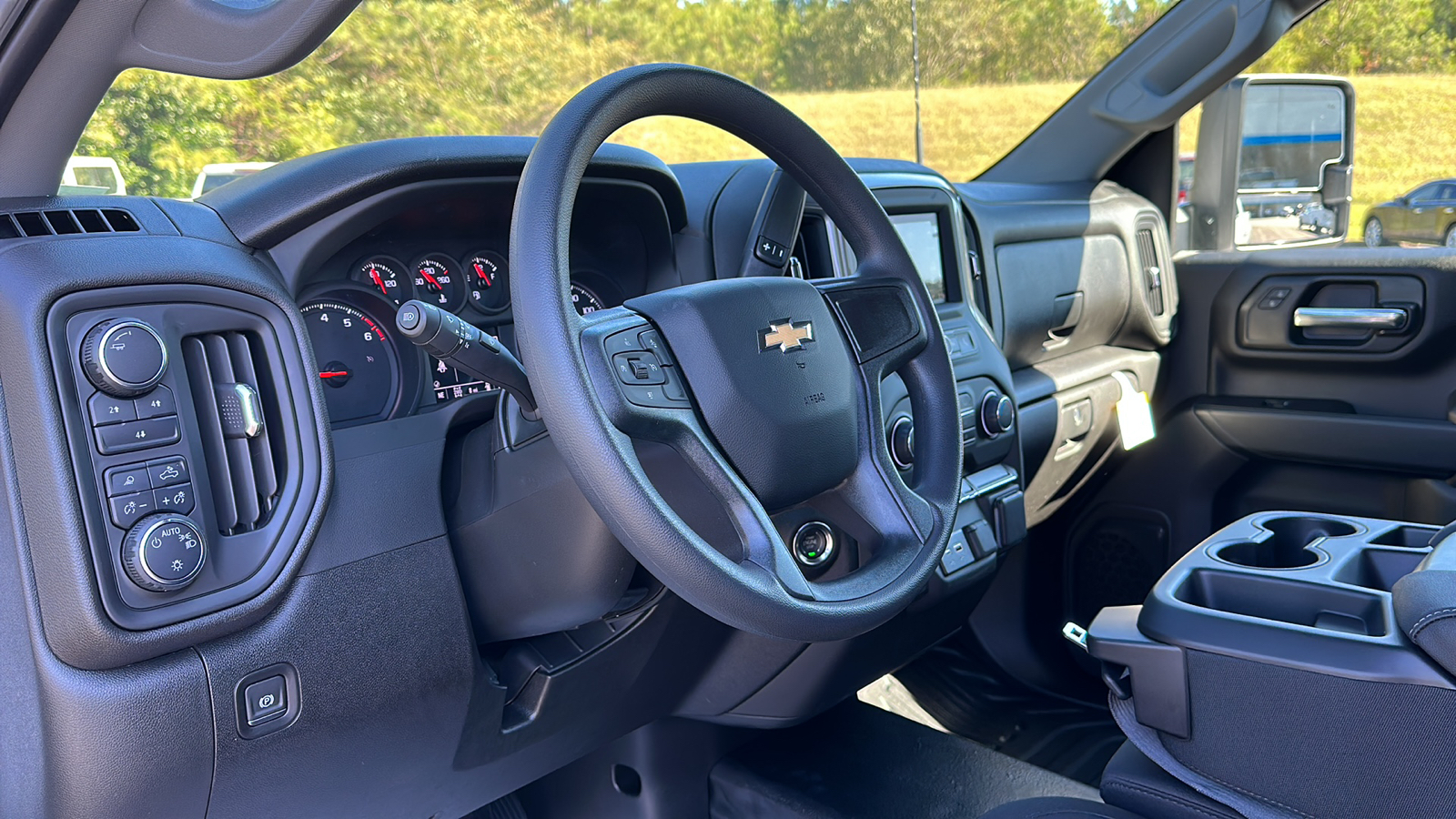 2025 Chevrolet Silverado Work Truck 8