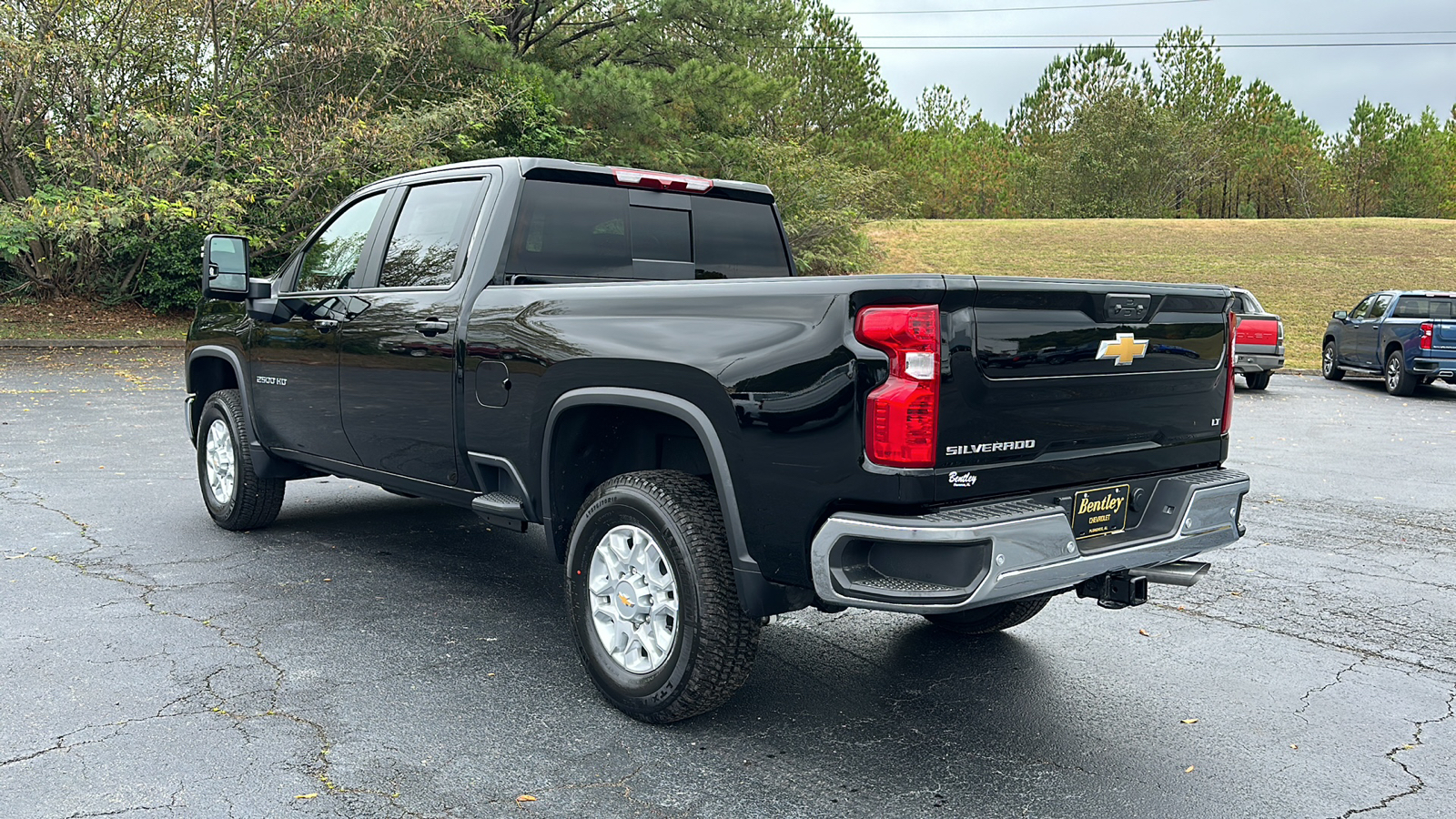 2025 Chevrolet Silverado 2500HD  3