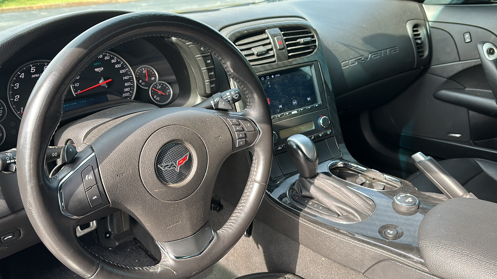 2013 Chevrolet Corvette 2LT 12