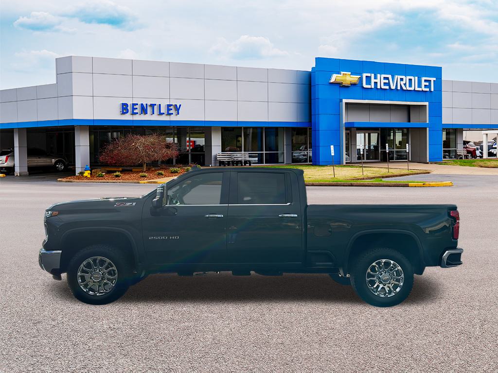 2025 Chevrolet Silverado LTZ 2