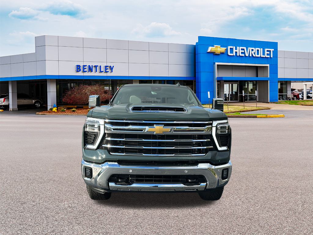 2025 Chevrolet Silverado LTZ 8