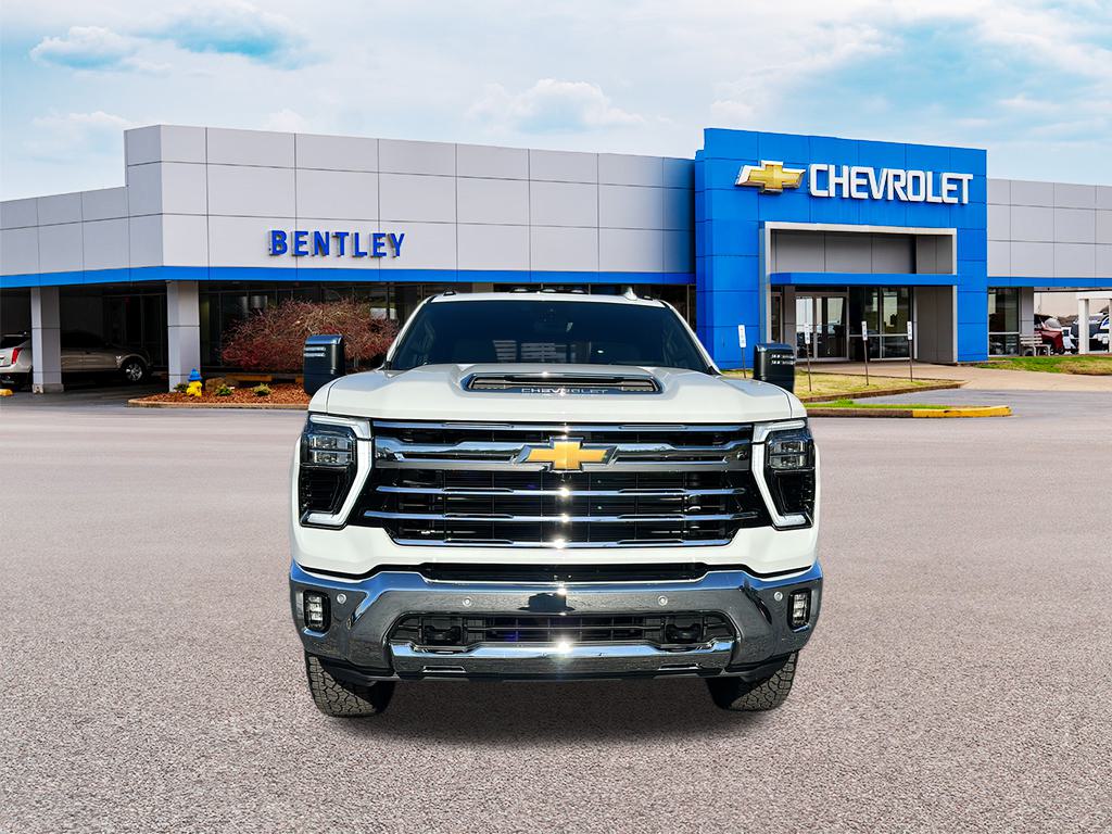 2025 Chevrolet Silverado LTZ 8