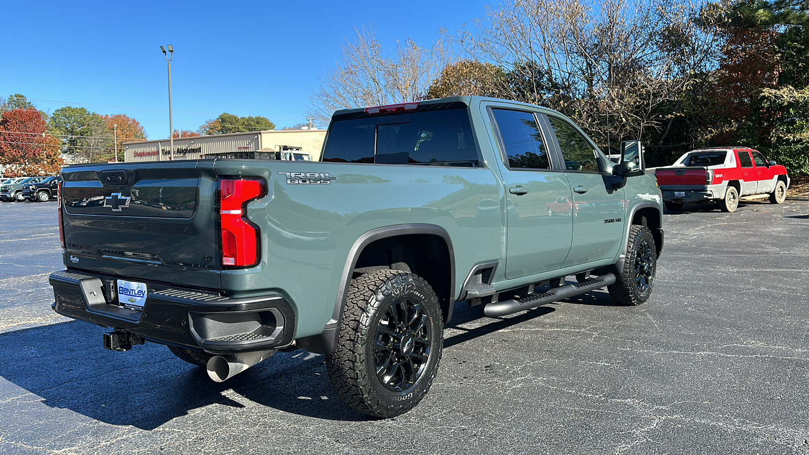 2025 Chevrolet Silverado  21