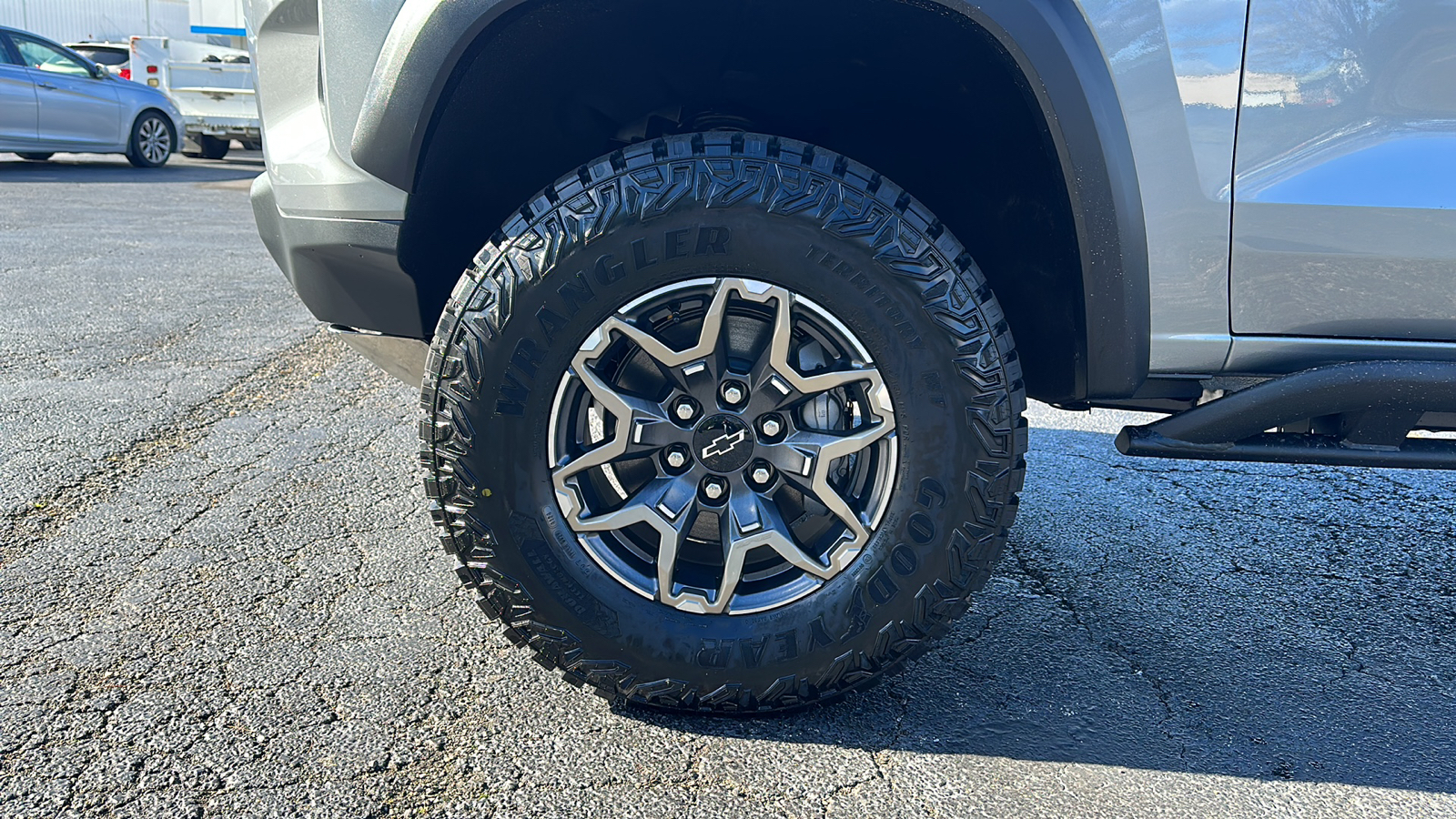 2024 Chevrolet Colorado 4WD ZR2 9