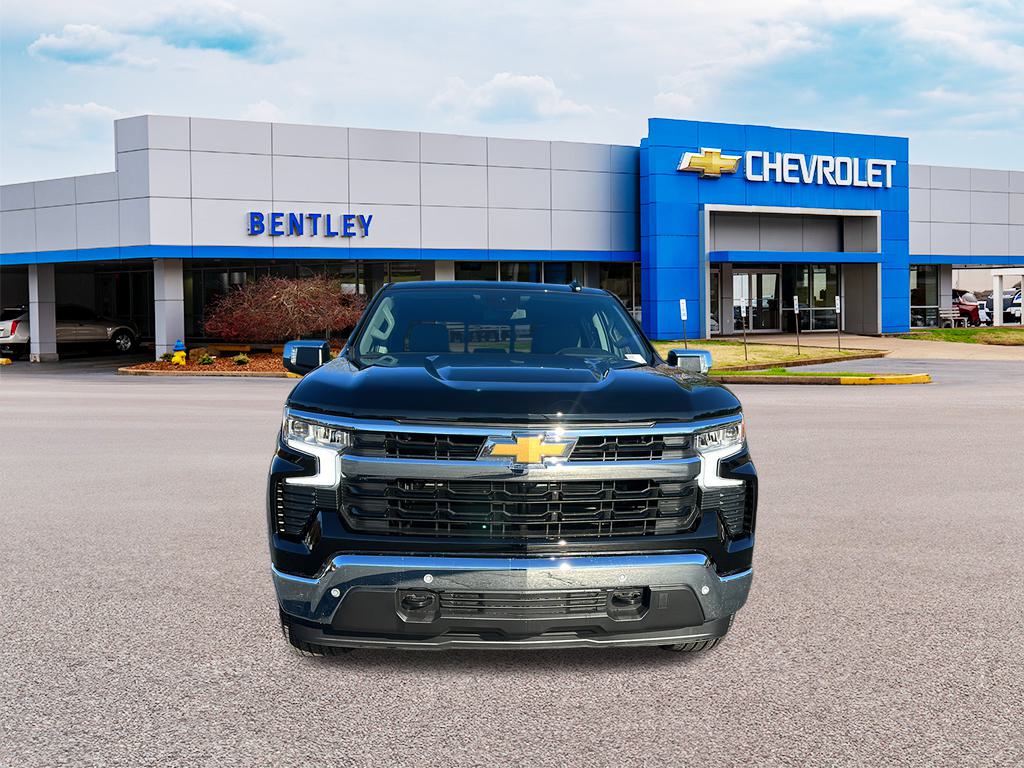 2025 Chevrolet Silverado 1500  4