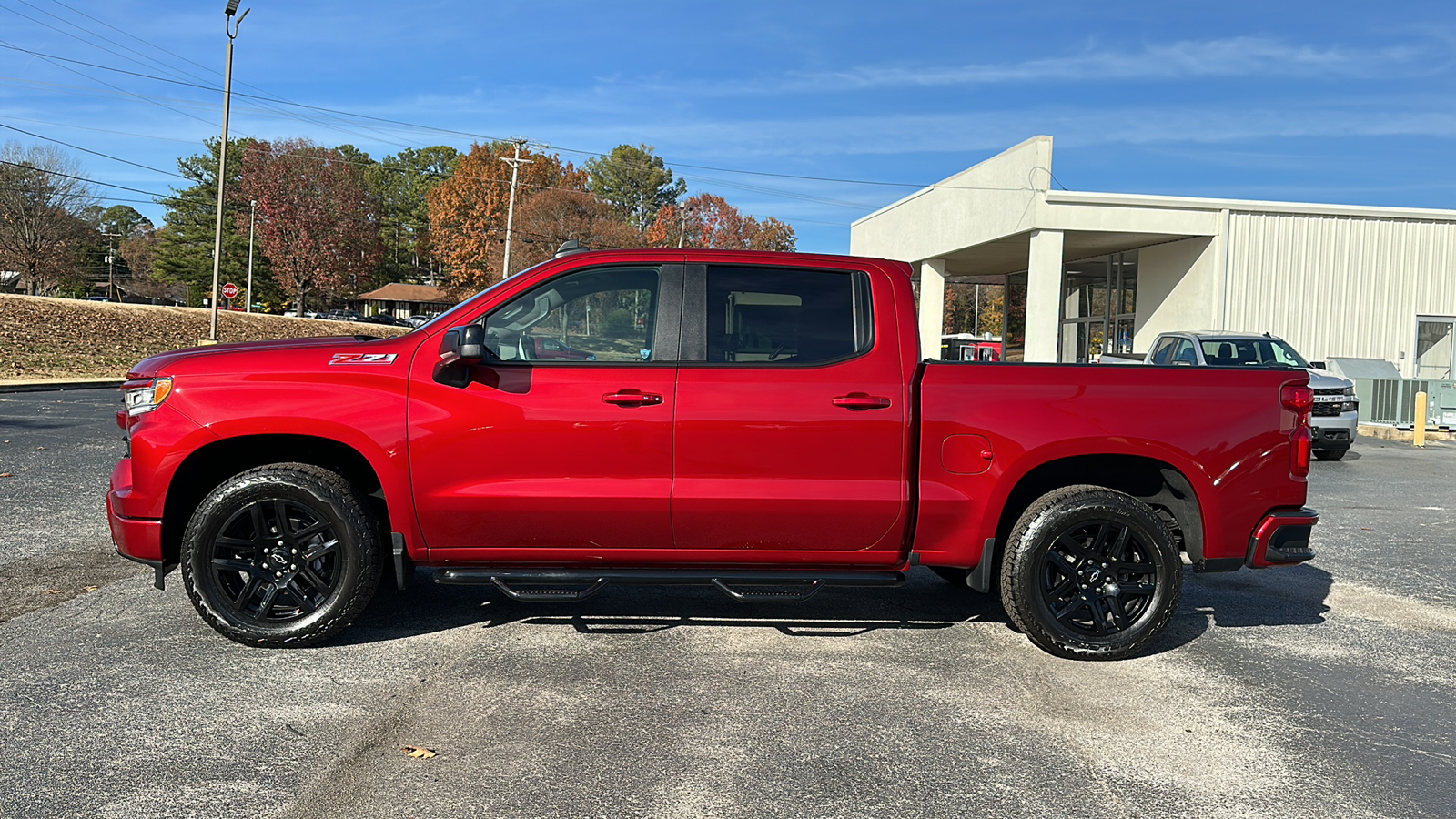 2023 Chevrolet Silverado RST 2