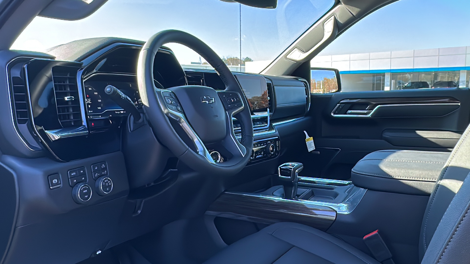 2025 Chevrolet Silverado RST 11