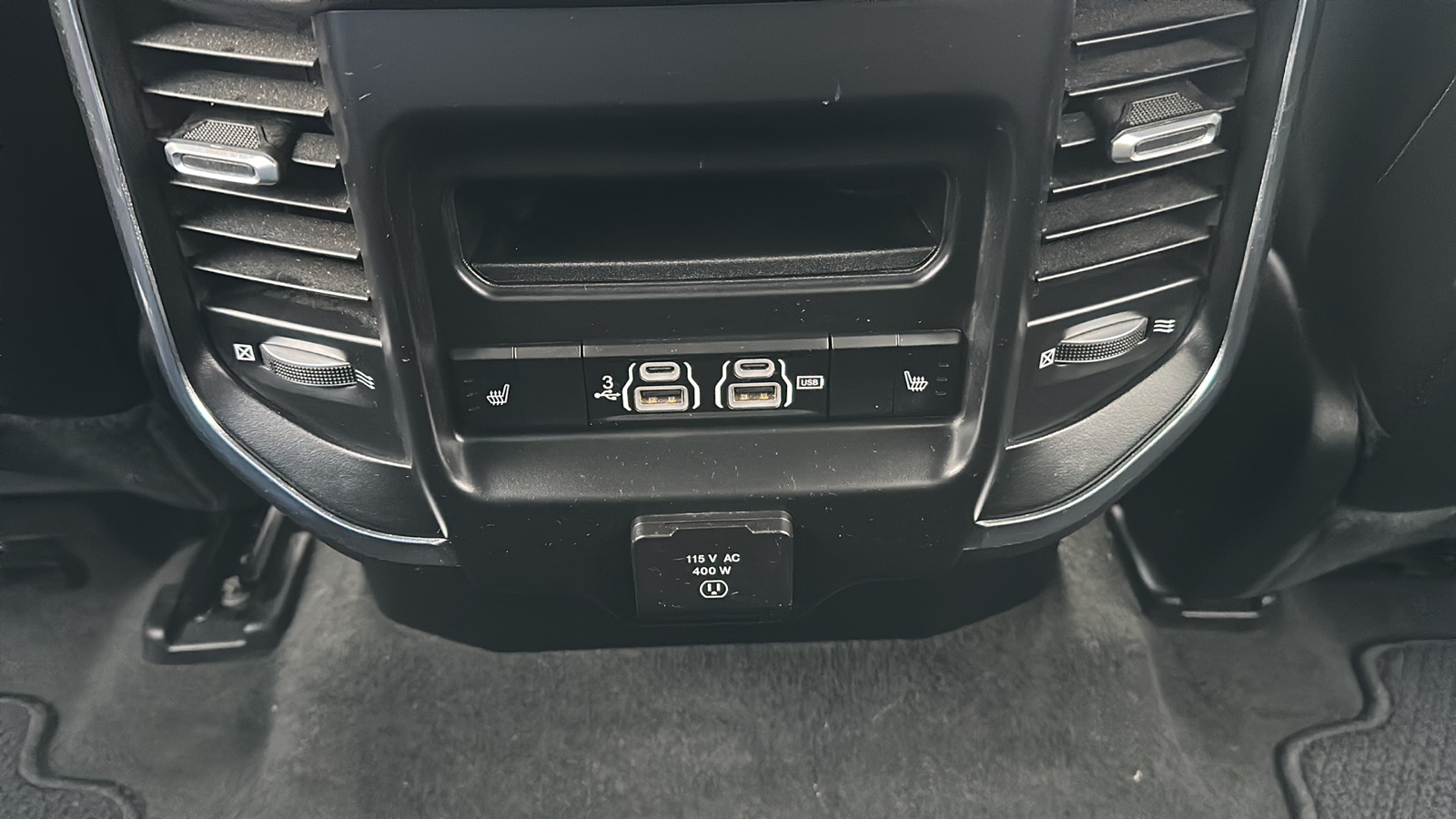 2019 Ram 1500 Laramie 21