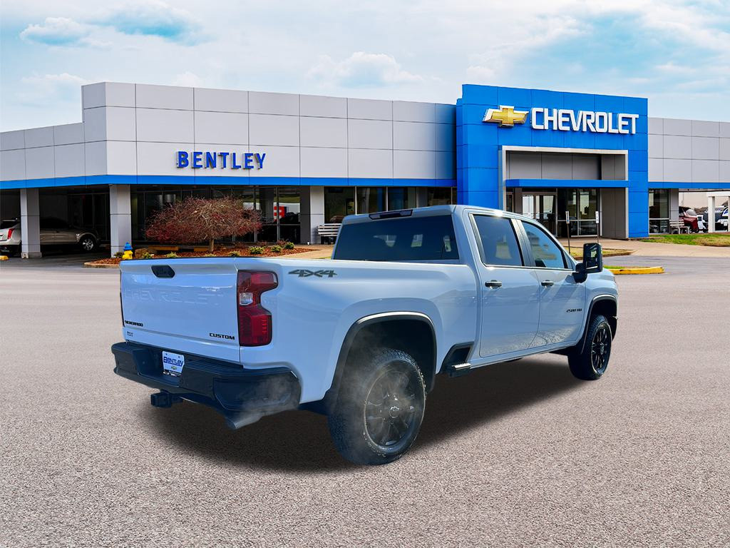 2025 Chevrolet Silverado Custom 5