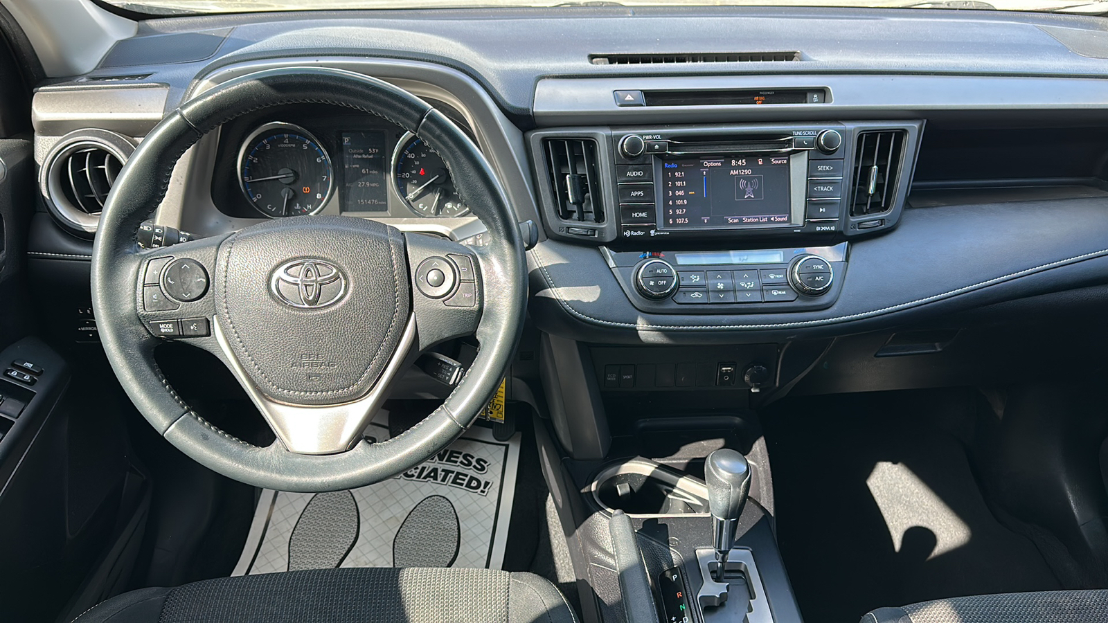 2016 Toyota RAV4 XLE 12