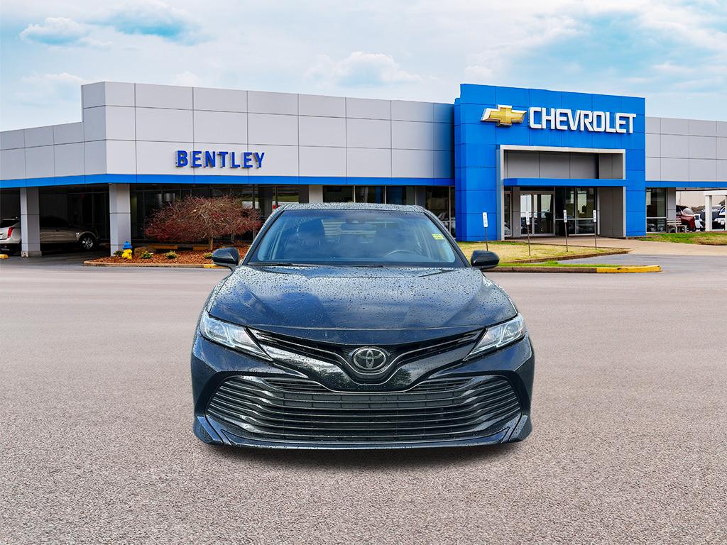 2018 Toyota Camry LE 8