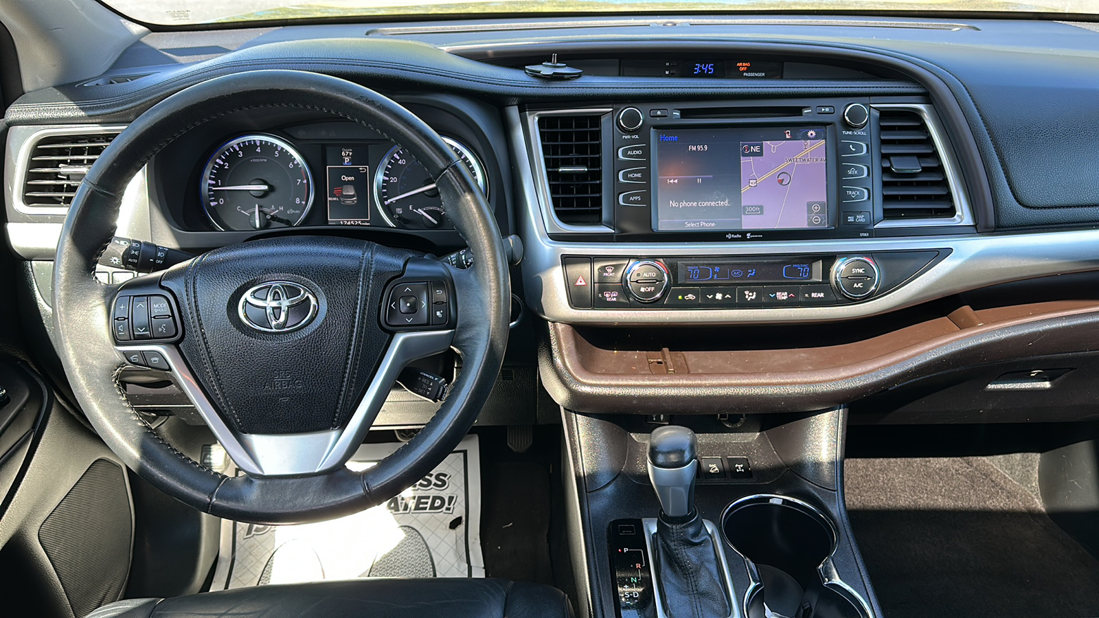 2015 Toyota Highlander XLE 14