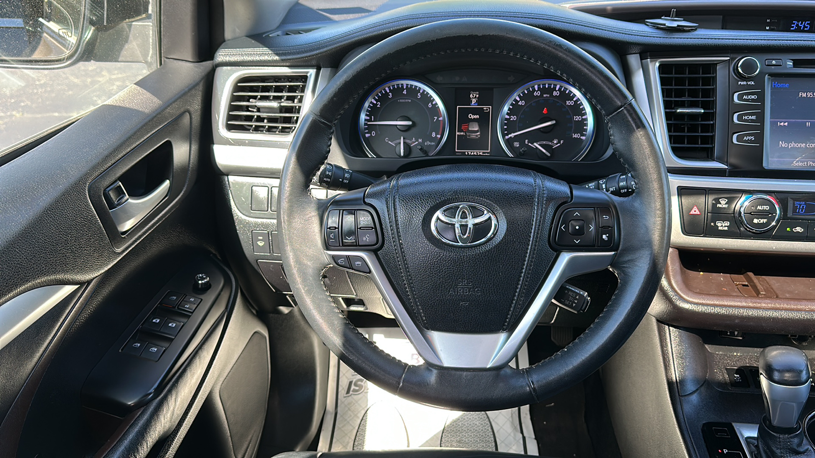 2015 Toyota Highlander XLE 15