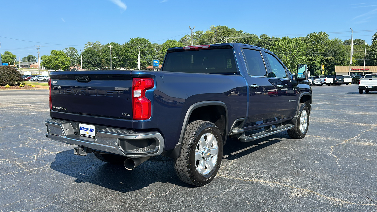 2022 Chevrolet Silverado LTZ 17