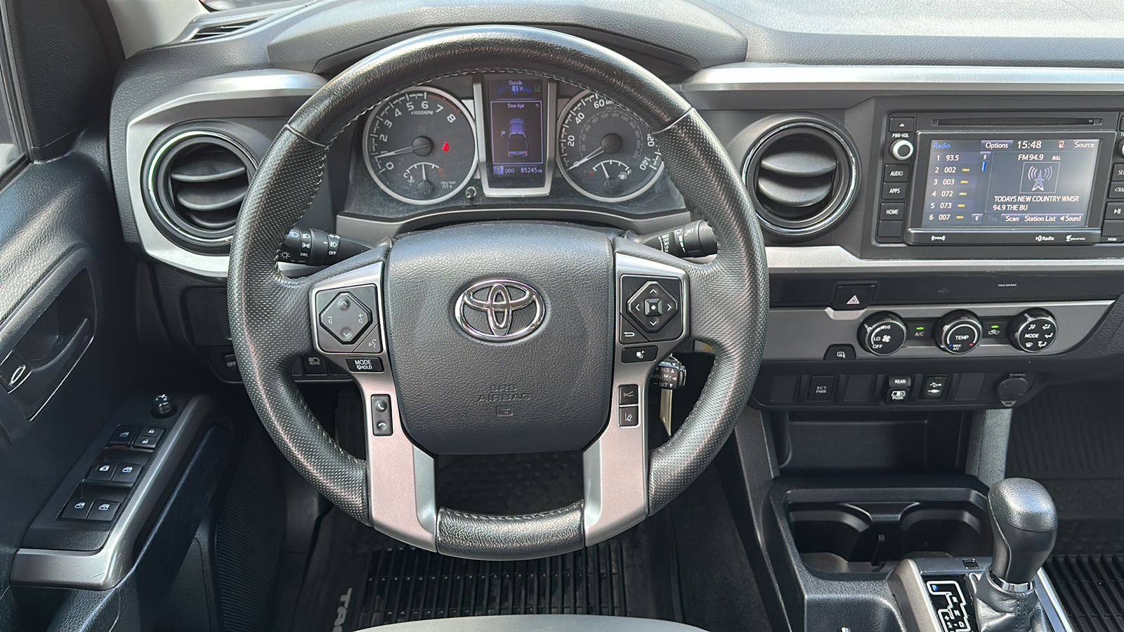 2019 Toyota Tacoma SR5 14