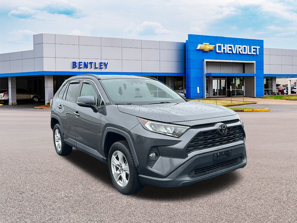 2021 Toyota RAV4 XLE 7