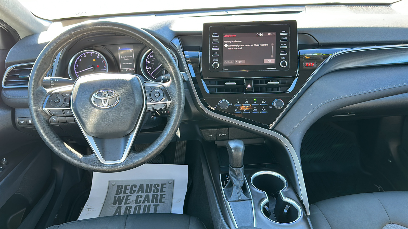 2021 Toyota Camry LE 10