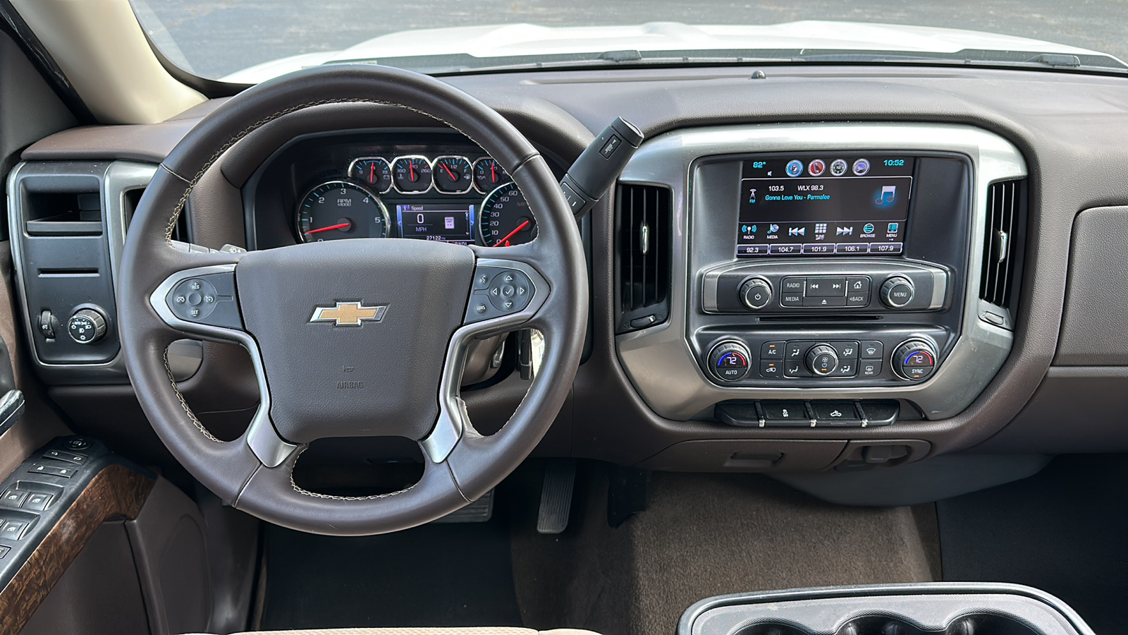 2017 Chevrolet Silverado LT 14