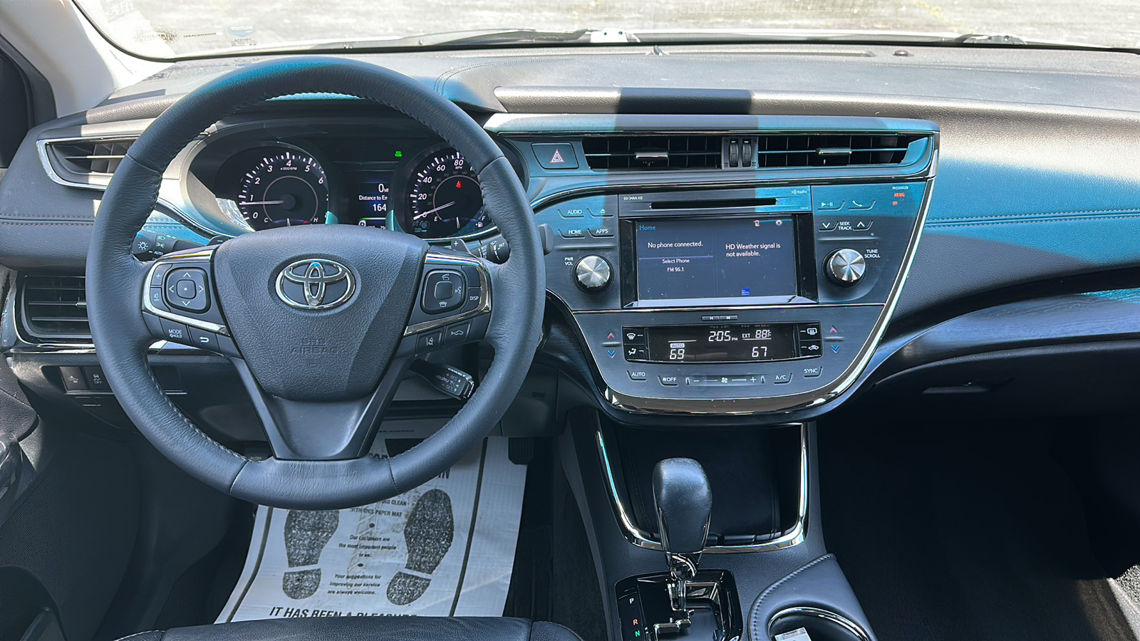 2017 Toyota Avalon XLE 12