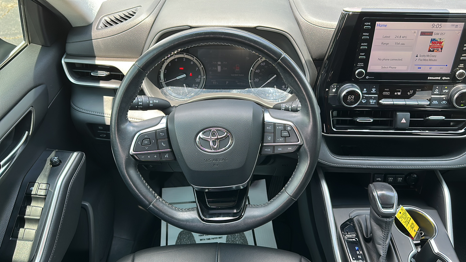 2020 Toyota Highlander XLE 15