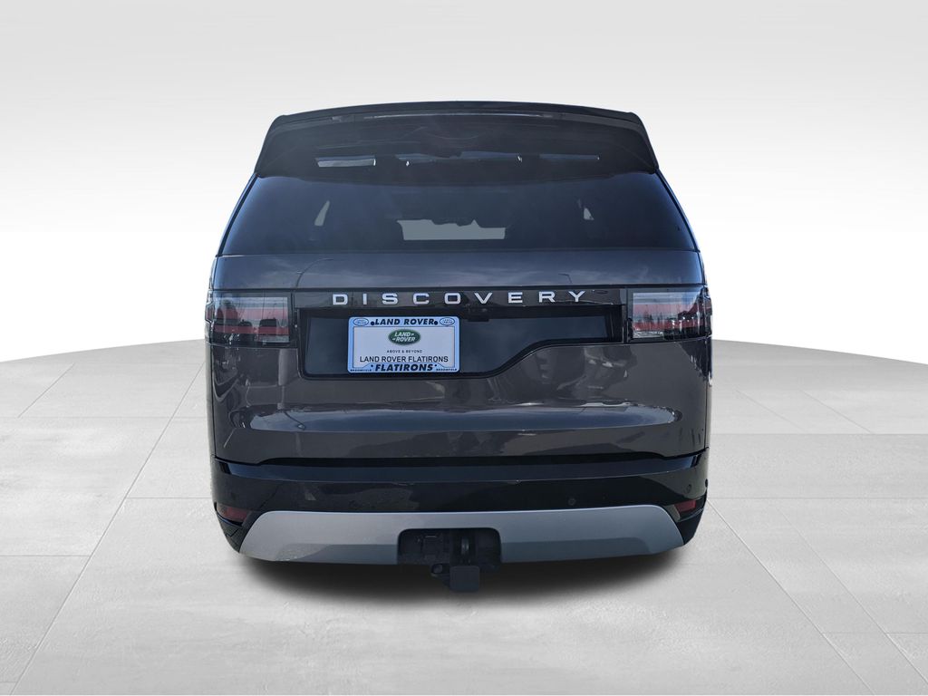 2024 Land Rover Discovery Metropolitan Edition 4
