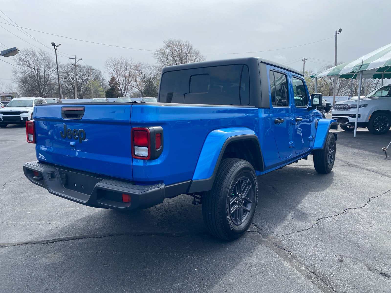 2024 JEEP GLADIATOR Sport S 5