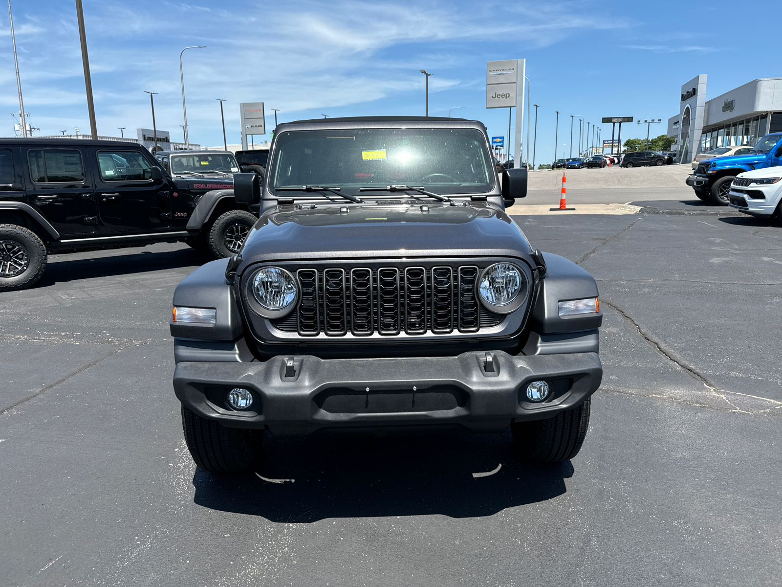 2024 JEEP WRANGLER Sport 2