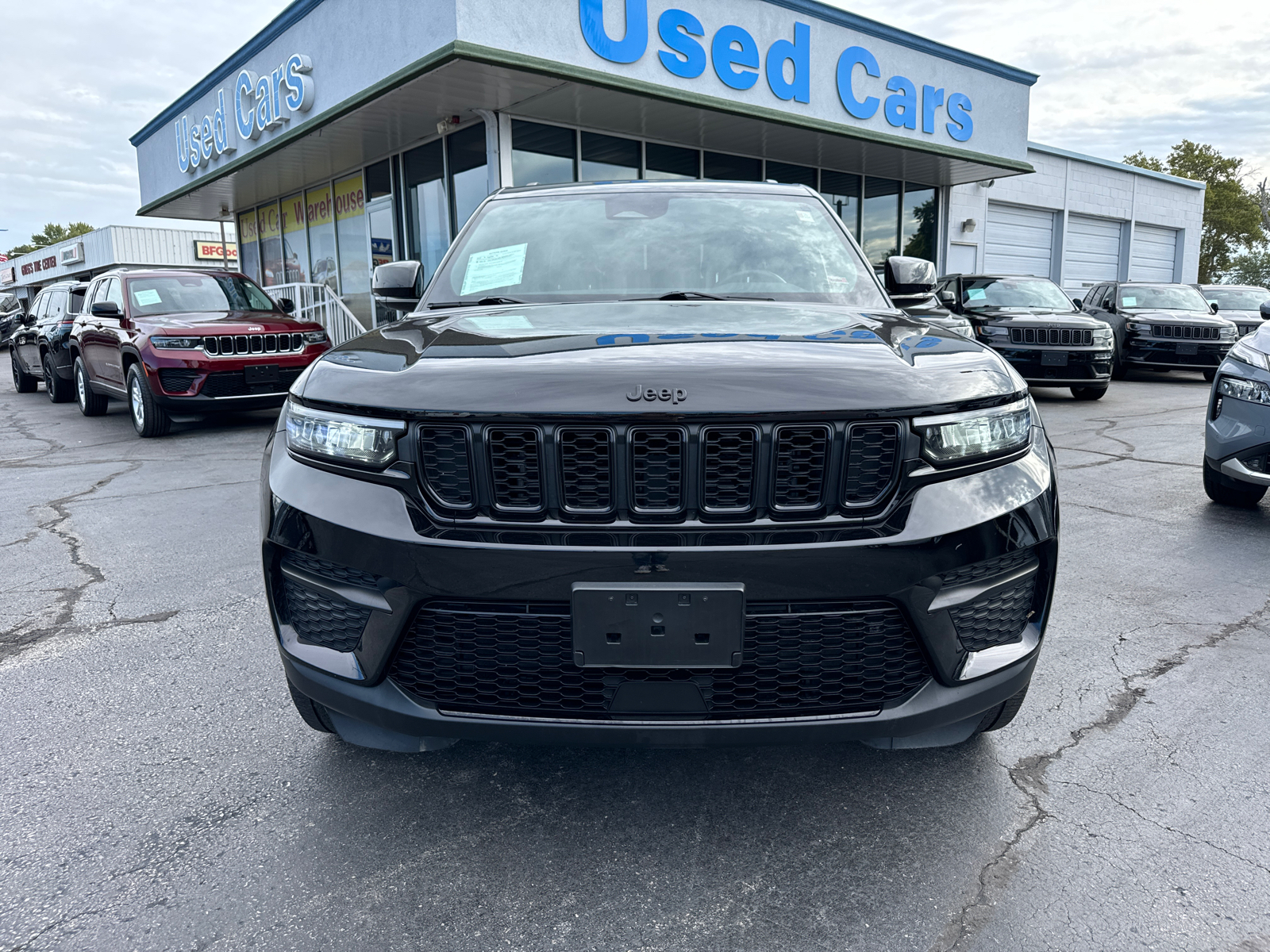 2022 JEEP GRAND CHEROKEE Altitude 2