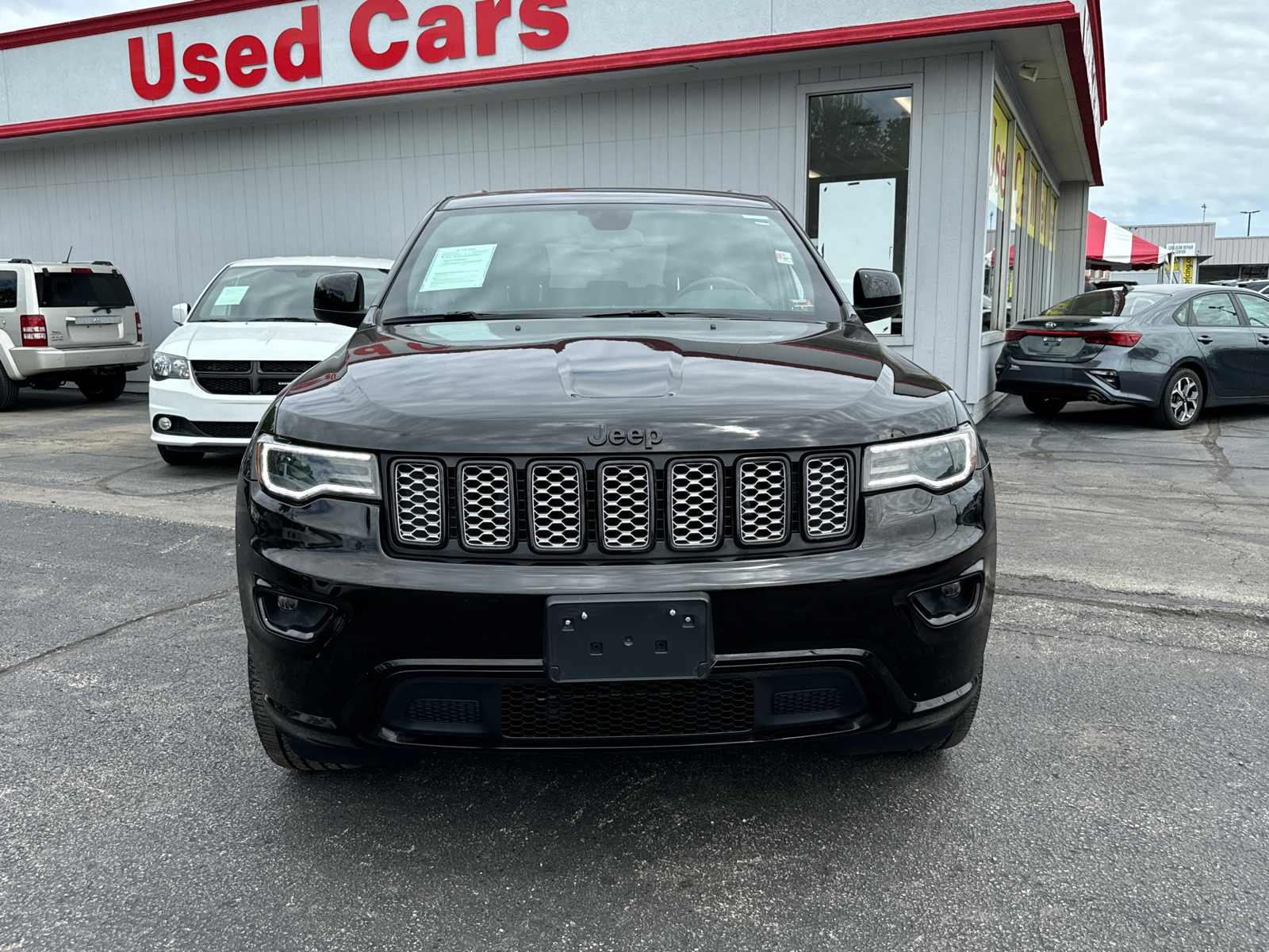 2021 JEEP GRAND CHEROKEE Laredo X 2