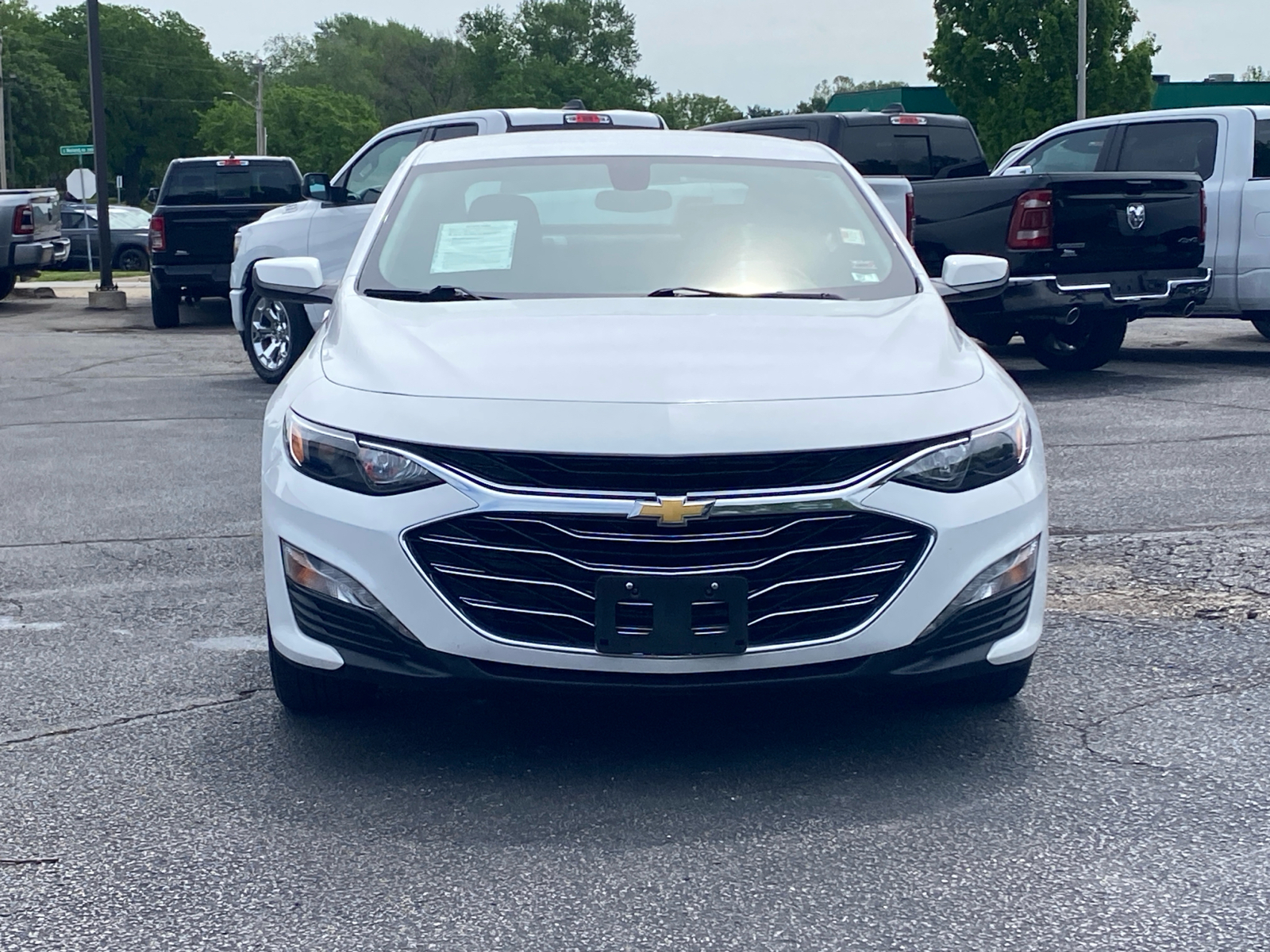 2020 CHEVROLET MALIBU LT 2