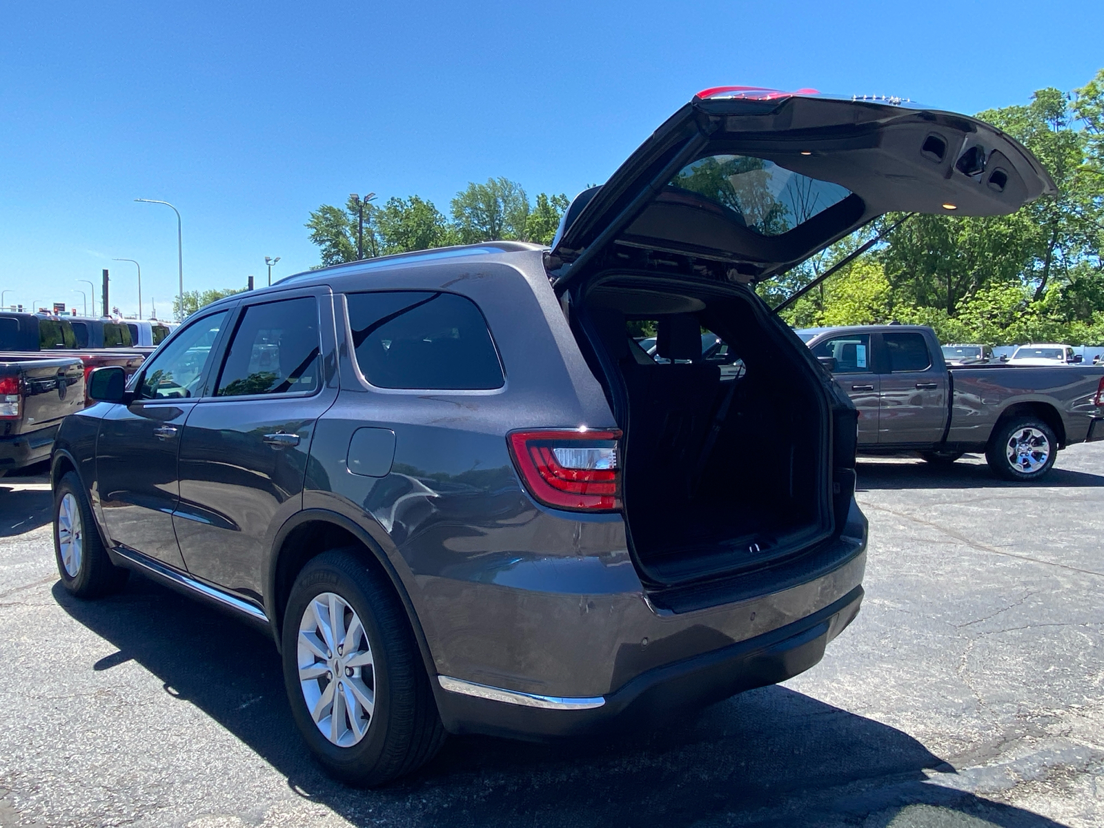 2021 DODGE DURANGO SXT Plus 17