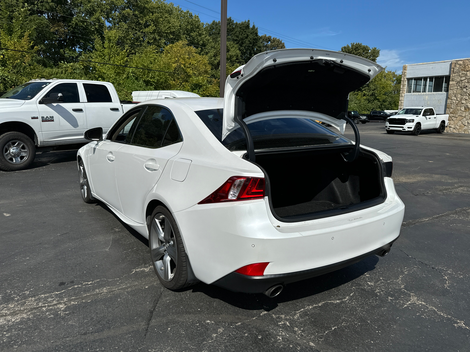 2014 LEXUS IS 350 4dr Sdn RWD 17