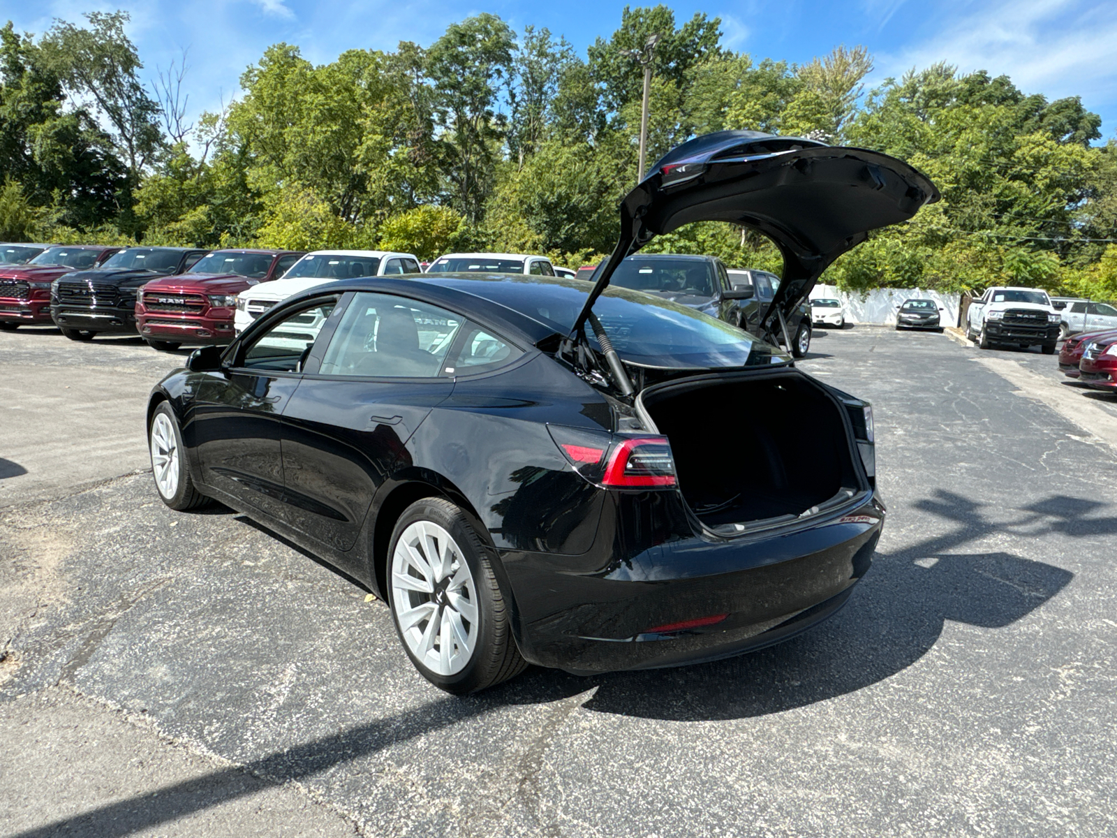 2023 TESLA MODEL 3 RWD 13