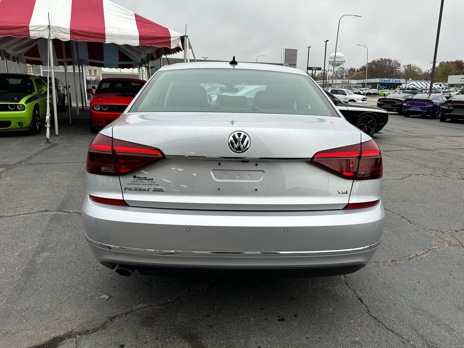 2017 VOLKSWAGEN PASSAT 1.8T SEL Premium 4