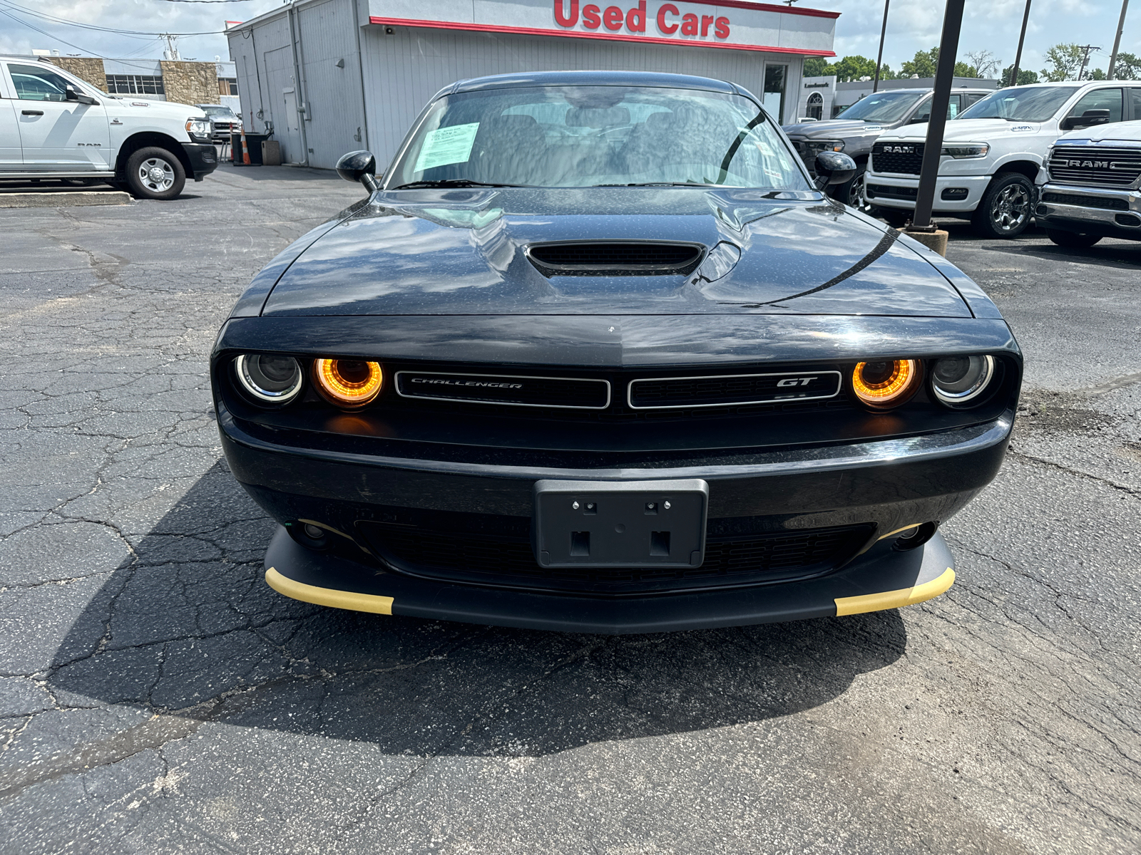 2022 DODGE CHALLENGER GT 2