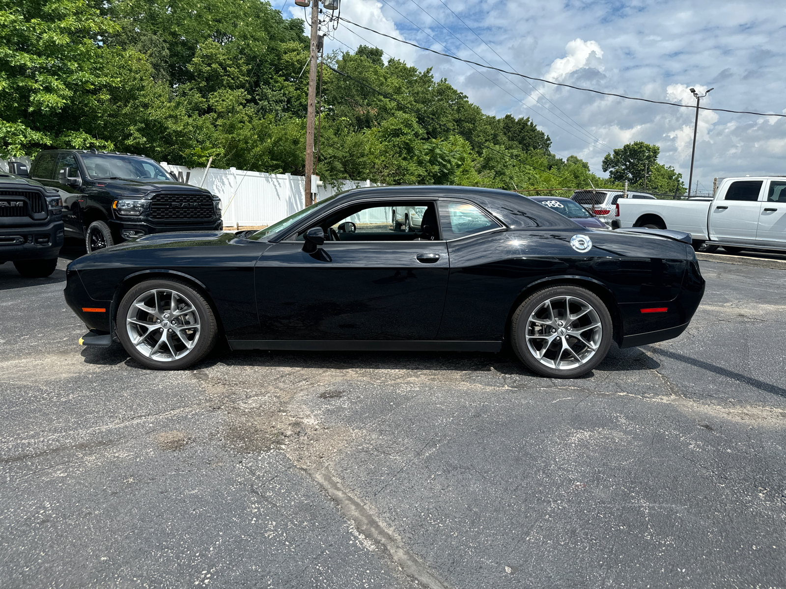 2022 DODGE CHALLENGER GT 3