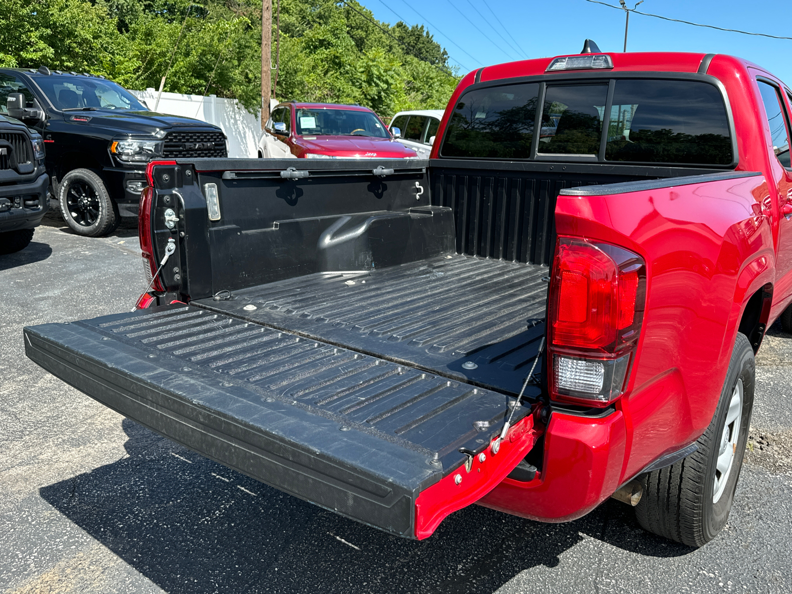 2021 TOYOTA TACOMA 4WD SR 18