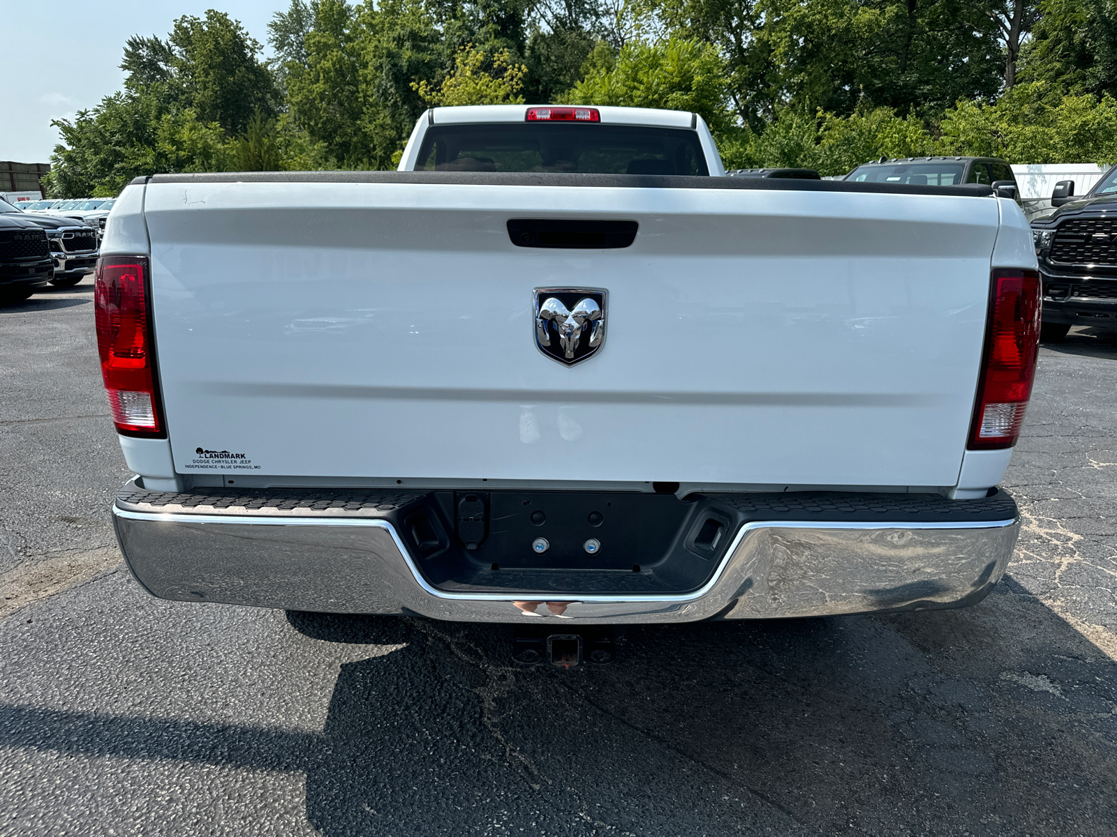 2023 RAM 1500 CLASSIC Tradesman 4