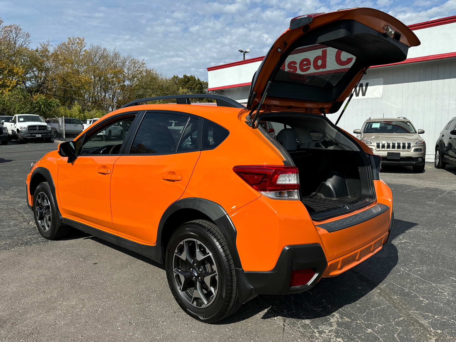 2019 SUBARU CROSSTREK Premium 16