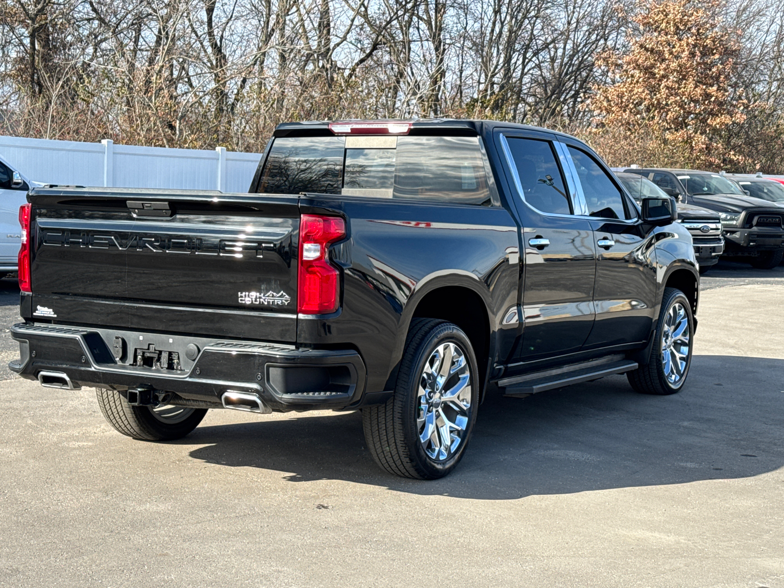 2019 CHEVROLET SILVERADO 1500 High Country 5