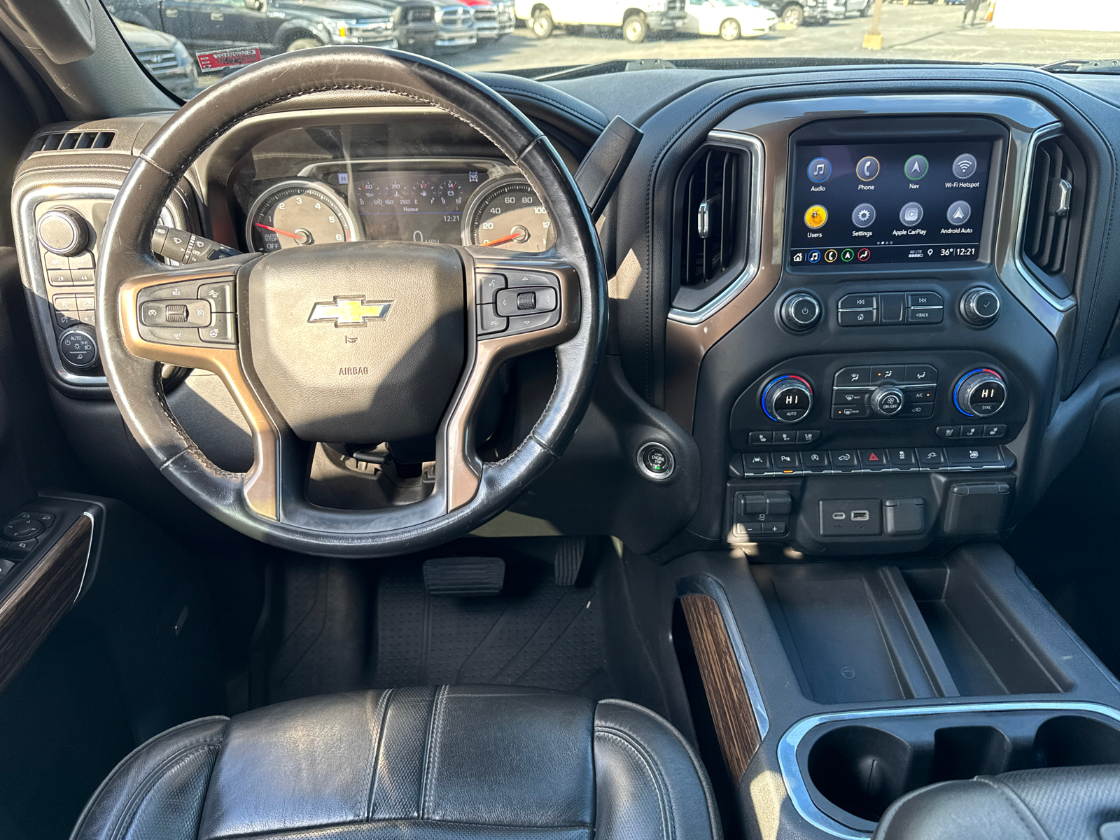 2019 CHEVROLET SILVERADO 1500 High Country 8