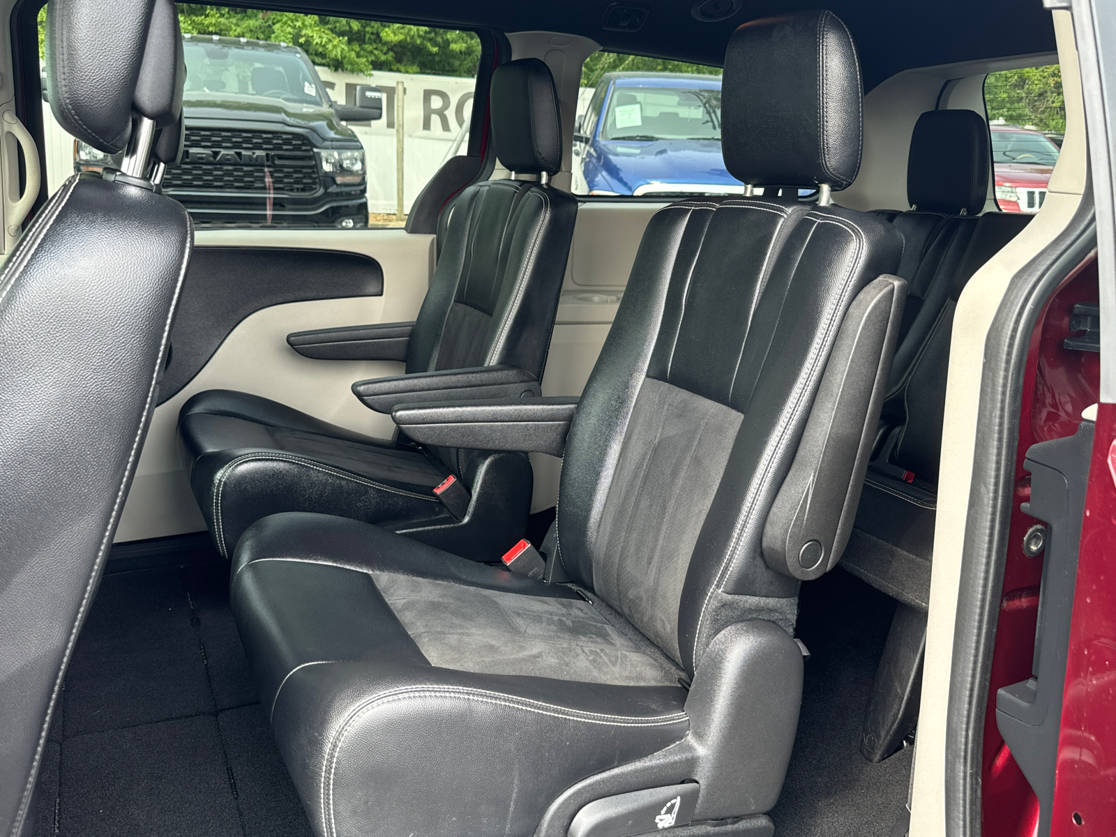 2019 DODGE GRAND CARAVAN SXT 7