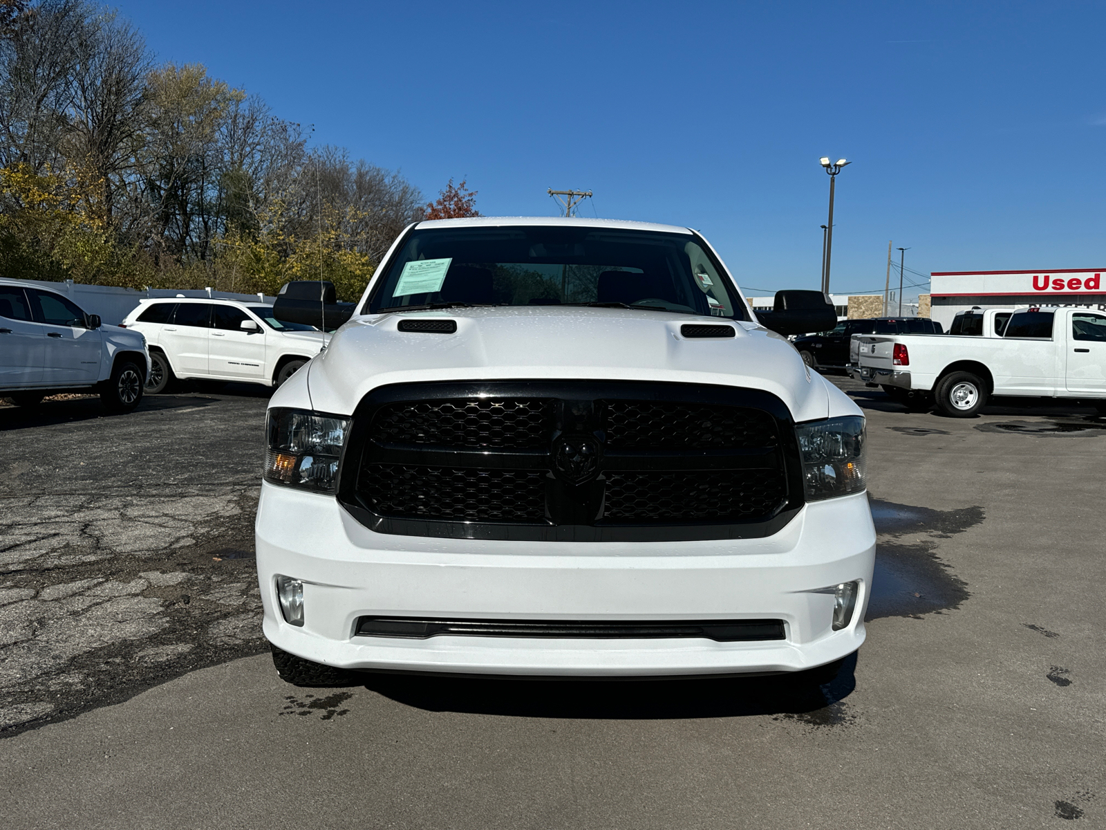 2020 RAM 1500 CLASSIC Express 2