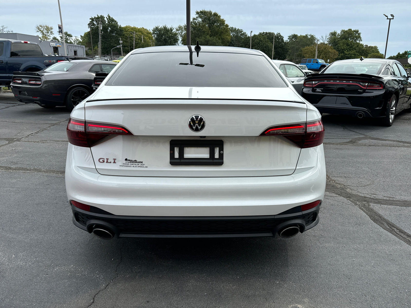 2023 VOLKSWAGEN JETTA GLI Autobahn 4