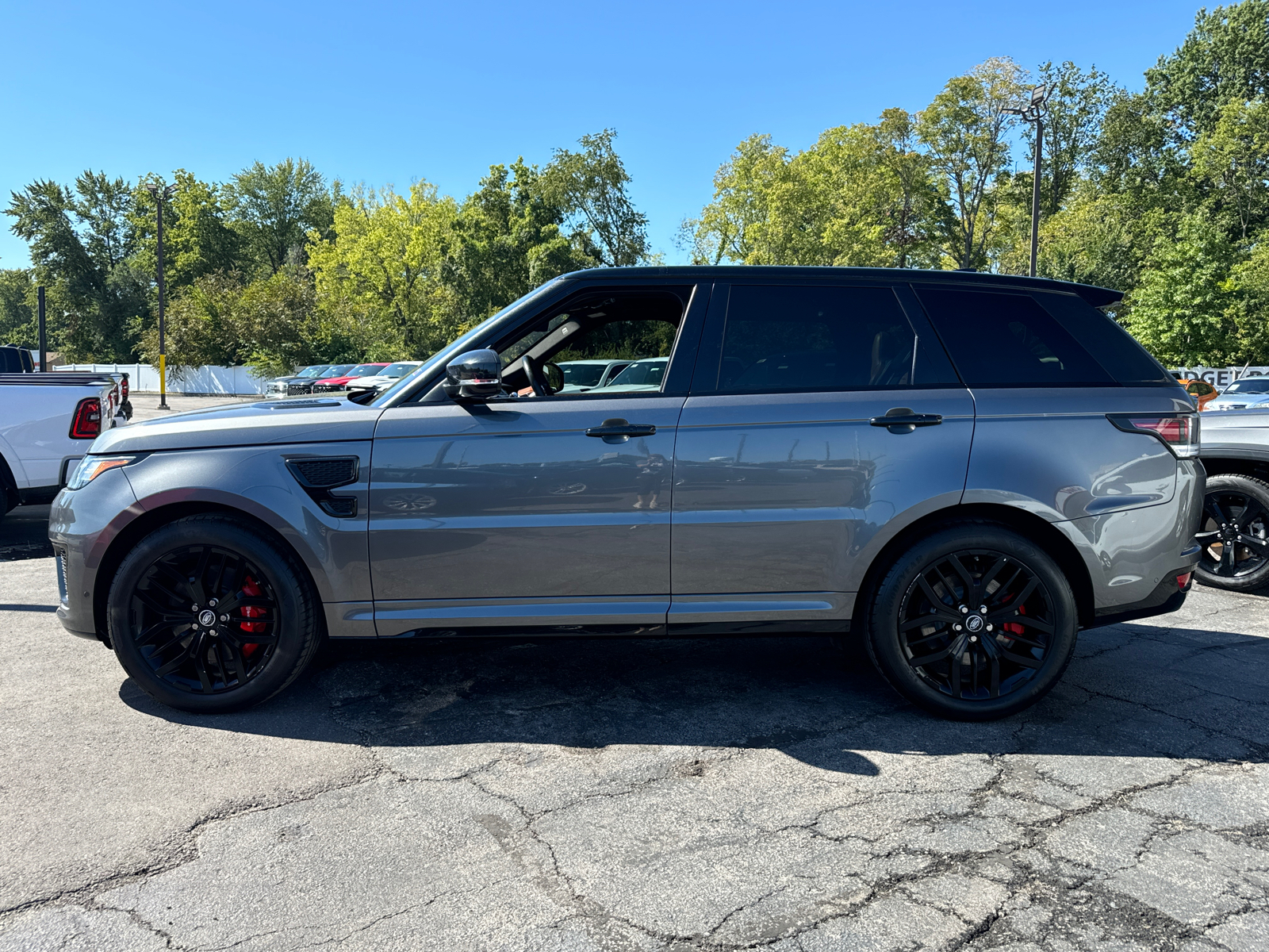 2017 LAND ROVER RANGE ROVER SPORT SVR 3