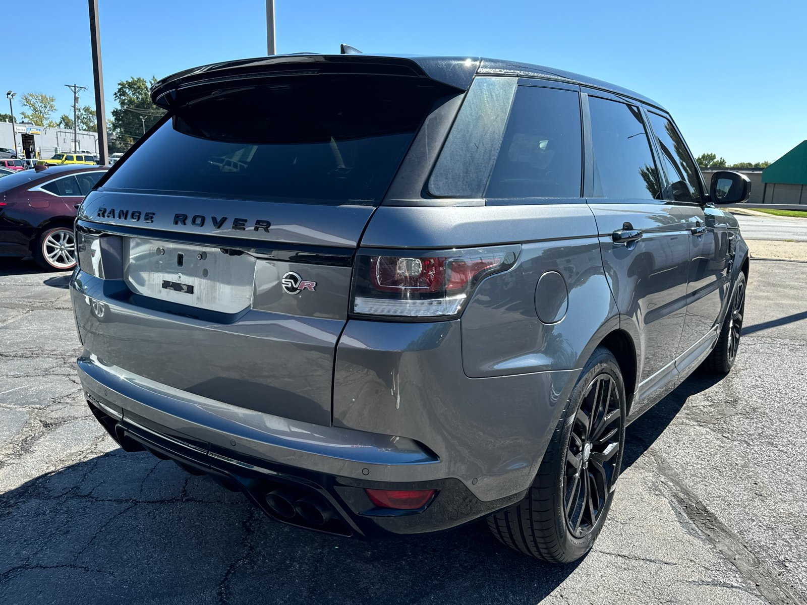 2017 LAND ROVER RANGE ROVER SPORT SVR 5