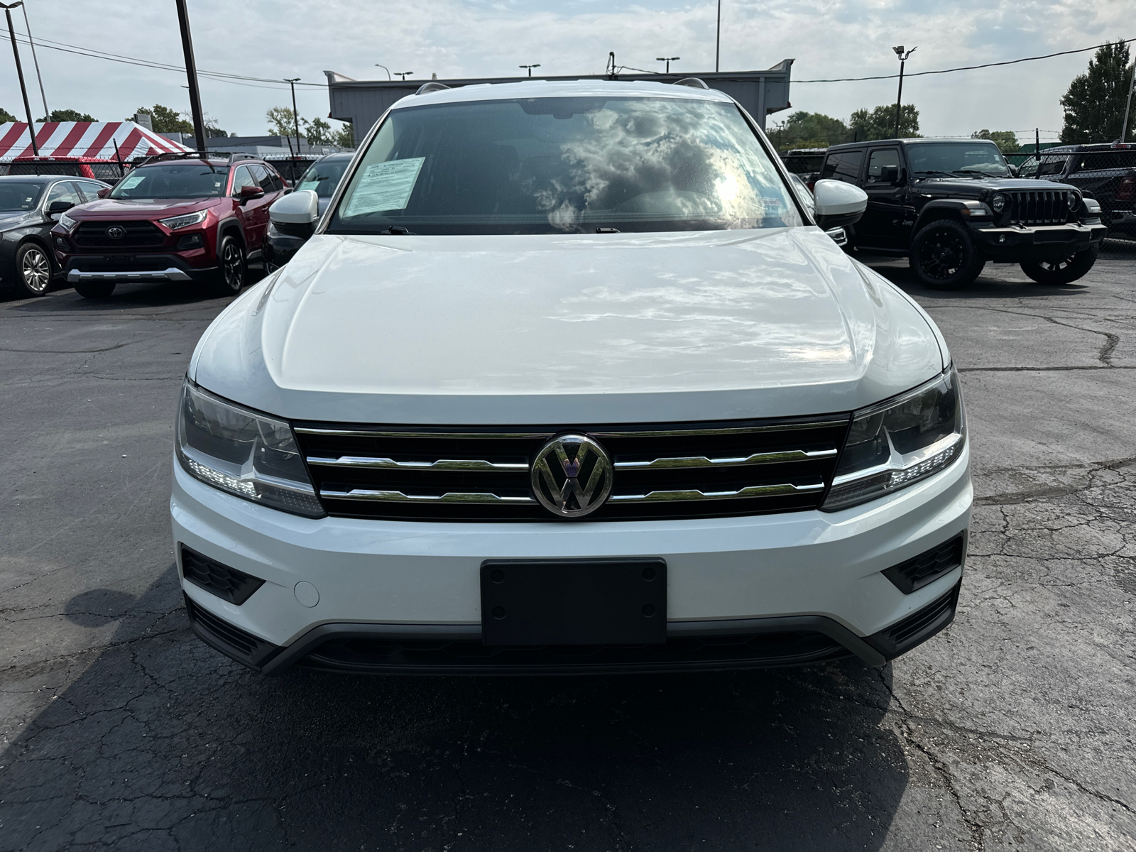 2020 VOLKSWAGEN TIGUAN SE 2