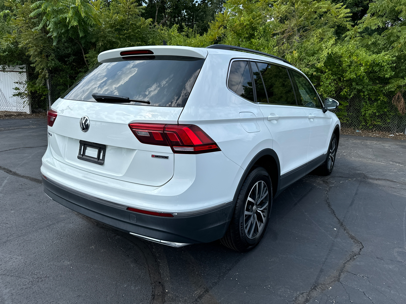 2020 VOLKSWAGEN TIGUAN SE 5