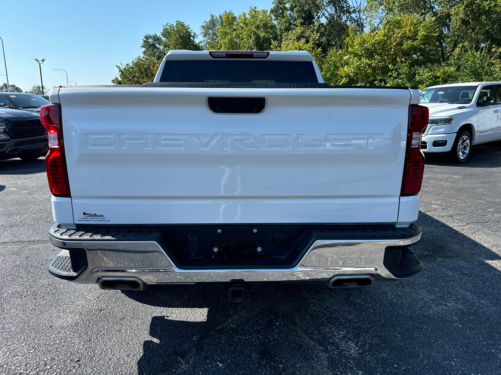 2023 CHEVROLET SILVERADO 1500 LT 4