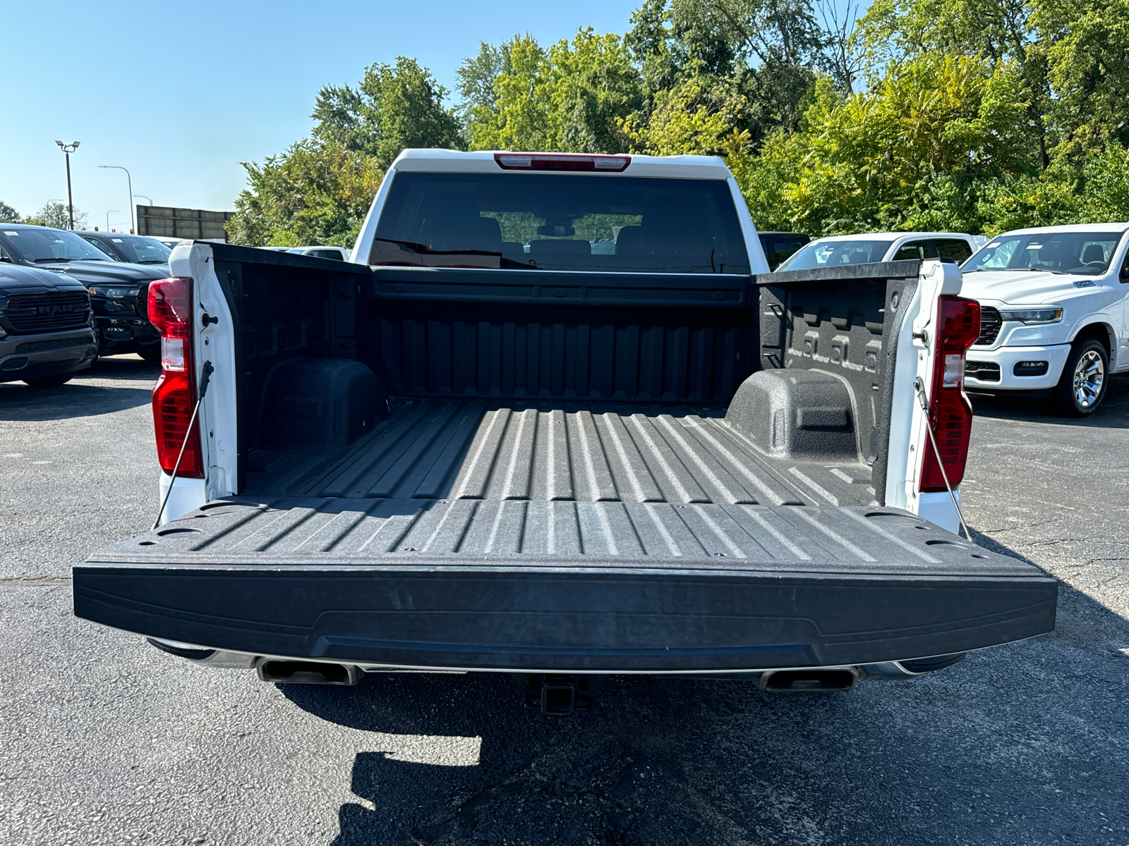 2023 CHEVROLET SILVERADO 1500 LT 16